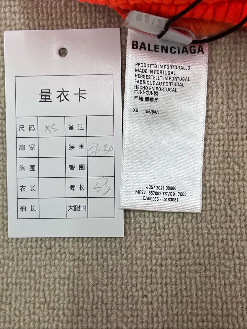 Balenciaga Balenciaga Logo Pattern Orange Casual Shorts Size US 26 / EU 42 - 5 Thumbnail
