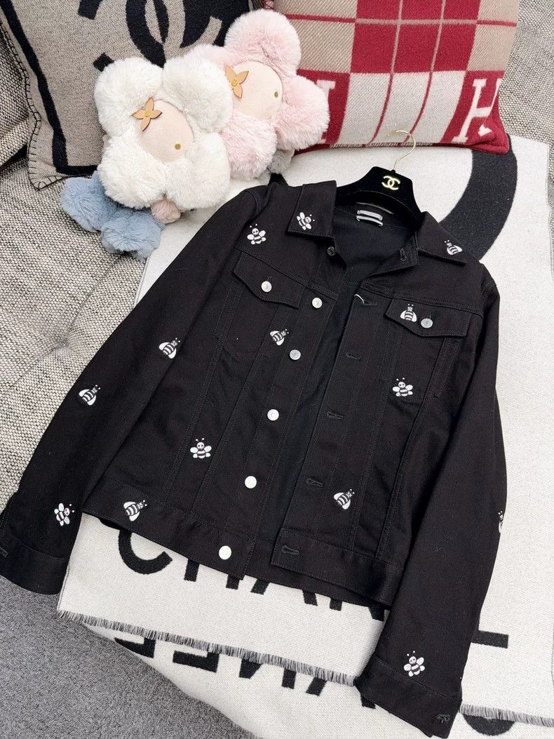 Dior Dior Black Embroidered Denim Jacket Size US L / EU 52-54 / 3 - 7 Thumbnail