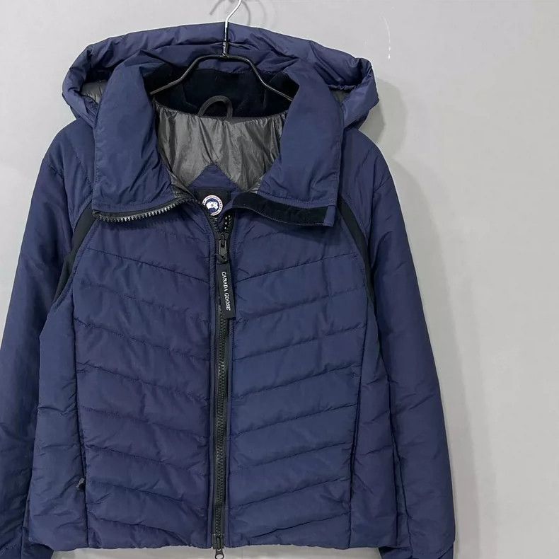 Canada Goose Canada Goose Hooded Down Jacket for Men Size US M / EU 48-50 / 2 - 2 Thumbnail