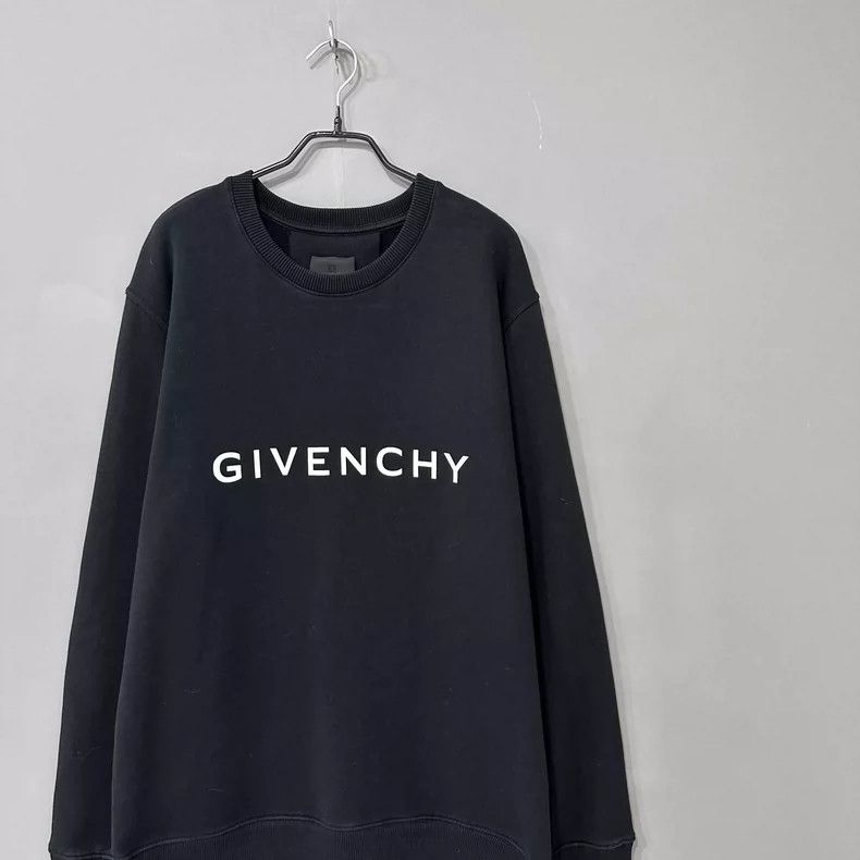 Givenchy GIVENCHY Classic Logo Short Sleeve T-Shirt Size US M / EU 48-50 / 2 - 2 Thumbnail