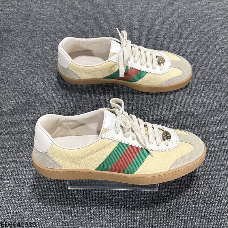 Gucci Classic Gucci Low Top Sneakers Size US 9 / EU 42 - 3 Thumbnail