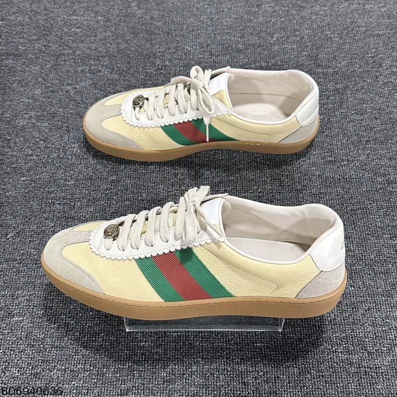 Gucci Classic Gucci Low Top Sneakers Size US 9 / EU 42 - 4 Thumbnail