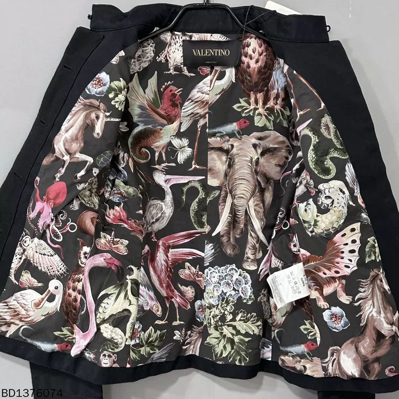Valentino Valentino Animal Print Jacket Outerwear Size US S / EU 44-46 / 1 - 3 Thumbnail