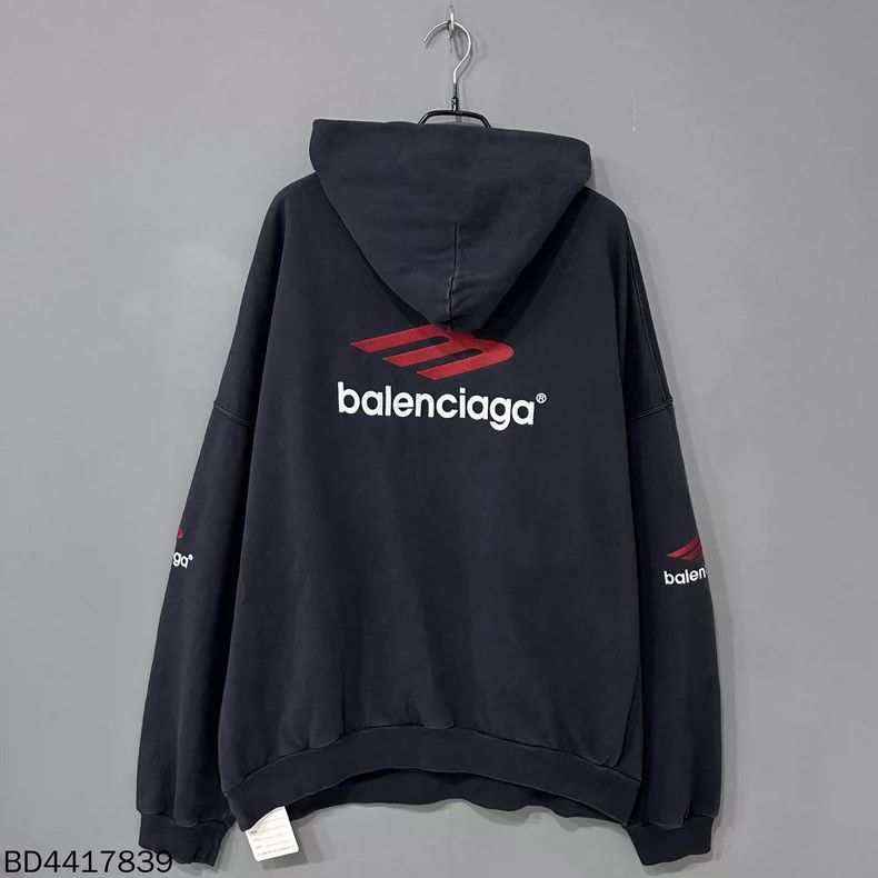 Balenciaga Balenciaga Embroidered Logo Hoodie Sweatshirt Size US L / EU 52-54 / 3 - 3 Thumbnail