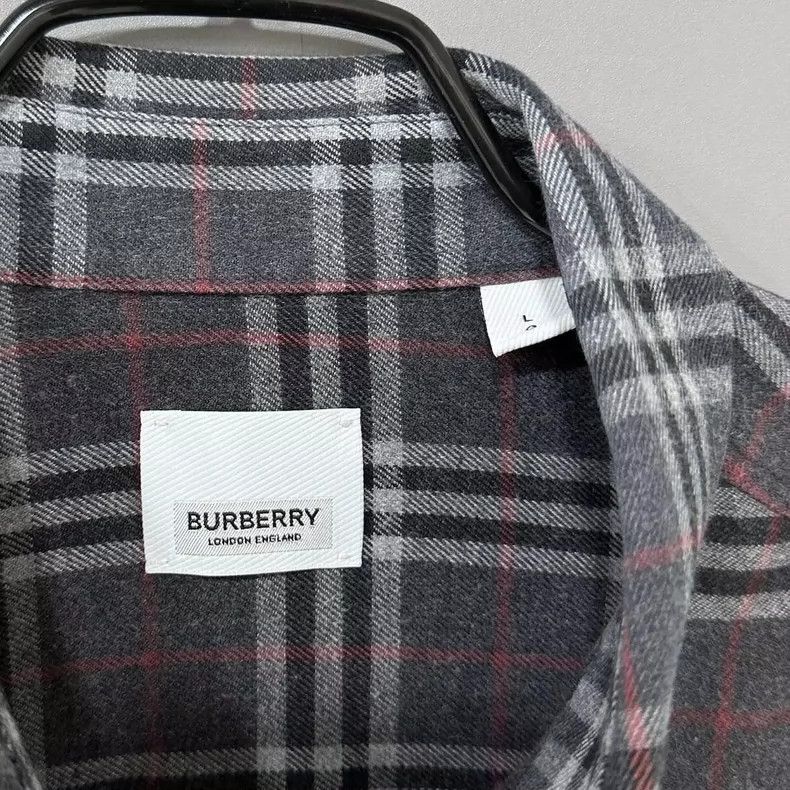 Burberry Classic Black Plaid Shirt by Burberry Size US L / EU 52-54 / 3 - 4 Thumbnail