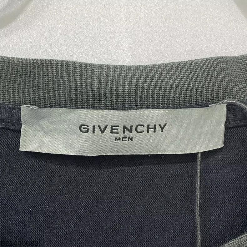 Givenchy Givenchy Black Short Sleeve Printed T-Shirt Size US L / EU 52-54 / 3 - 4 Thumbnail