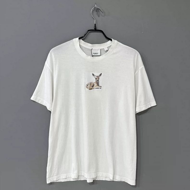 Burberry Burberry Short Sleeve Deer Logo T-shirt Size US S / EU 44-46 / 1 - 3 Thumbnail