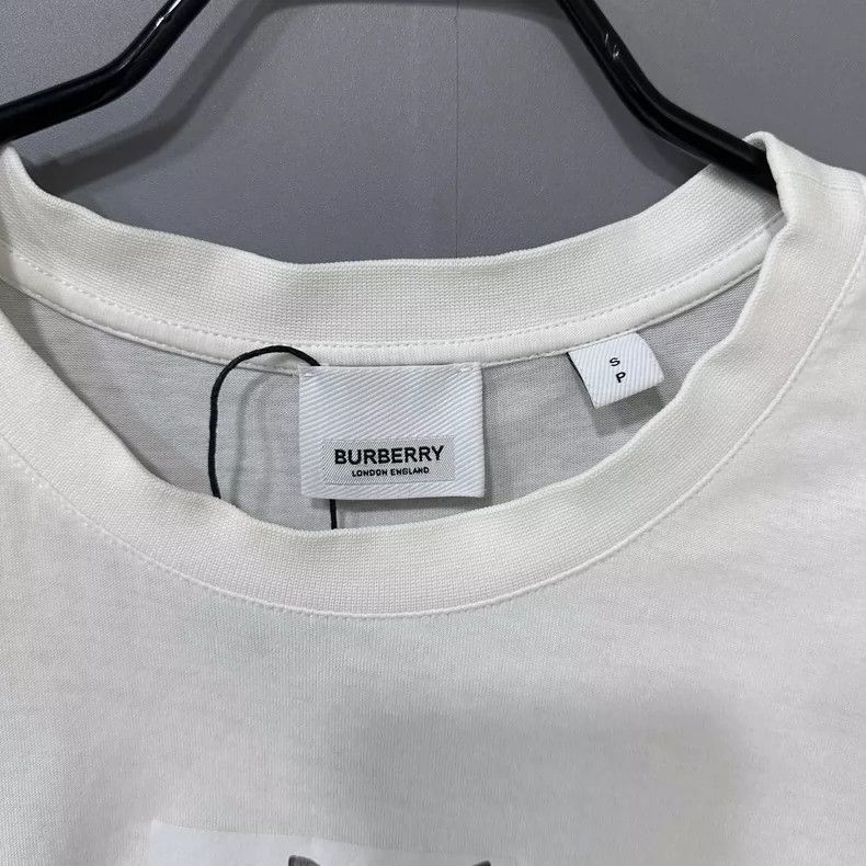 Burberry Burberry Short Sleeve Deer Logo T-shirt Size US S / EU 44-46 / 1 - 6 Thumbnail