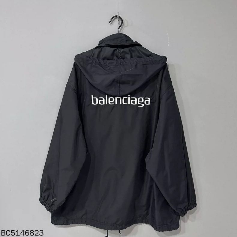 Balenciaga Balenciaga Logo Hooded Outerwear Jacket Size US S / EU 44-46 / 1 - 2 Thumbnail