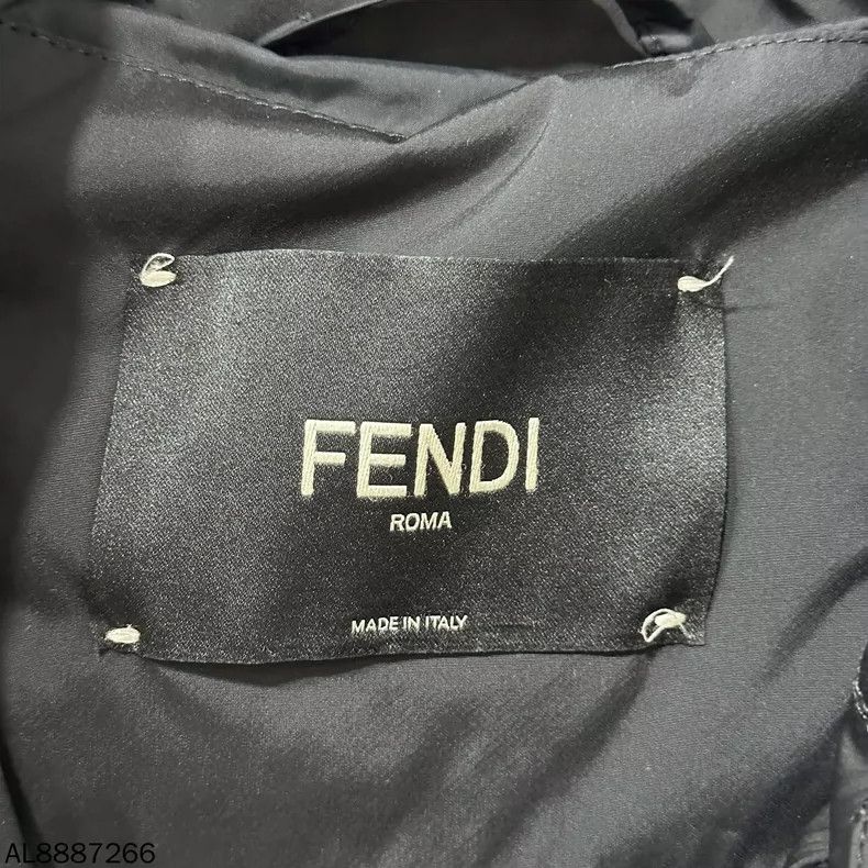 Fendi Fendi Puffer Jacket Black Outerwear Size US M / EU 48-50 / 2 - 6 Thumbnail