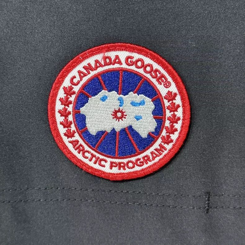Canada Goose Canada Goose Expedition Down Jacket Size US XS / EU 42 / 0 - 7 Thumbnail