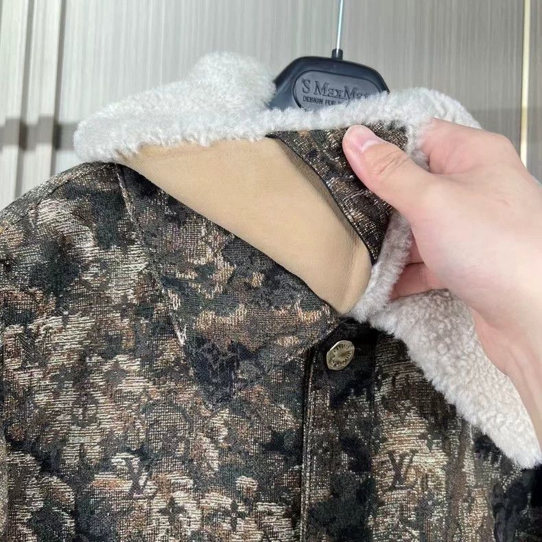 Louis Vuitton Louis Vuitton Full Print Denim Jacket-yf Size US L / EU 52-54 / 3 - 5 Thumbnail