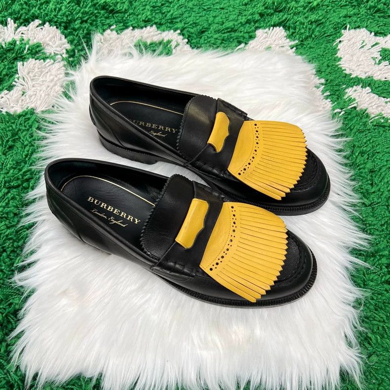 Burberry Burberry Fringed Loafers in Black and Yellow-yf Size US 10 / EU 43 - 5 Thumbnail