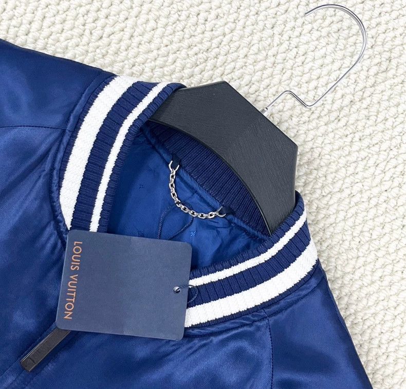 Louis Vuitton Louis Vuitton Blue Embroidered Baseball Jacket-yf Size US L / EU 52-54 / 3 - 3 Thumbnail