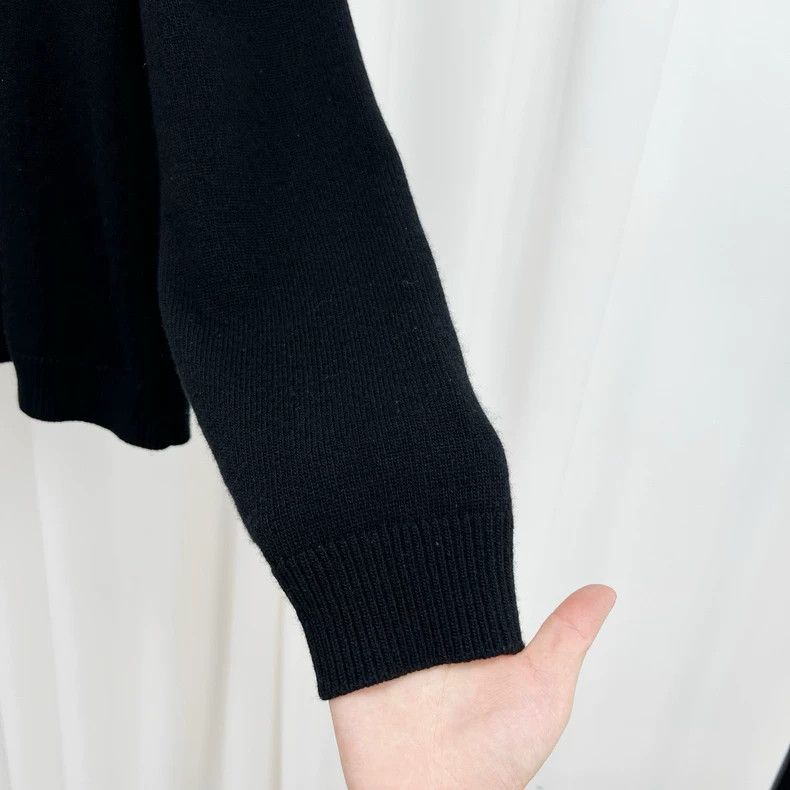 Gucci Gucci Knit Sweater with Script Logo-yf Size US S / EU 44-46 / 1 - 4 Thumbnail