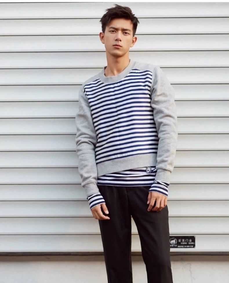Burberry Burberry Gray Striped Embroidered Sweatshirt-yf Size US S / EU 44-46 / 1 - 6 Thumbnail