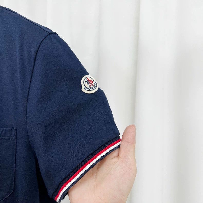 Moncler Moncler Embroidered Logo Pocket Short Sleeve T-Shirt-yf Size US S / EU 44-46 / 1 - 4 Thumbnail