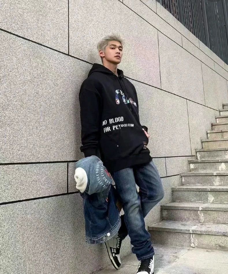 Evisu Evisu Black Graphic Hoodie with Logo-yf Size US M / EU 48-50 / 2 - 5 Thumbnail