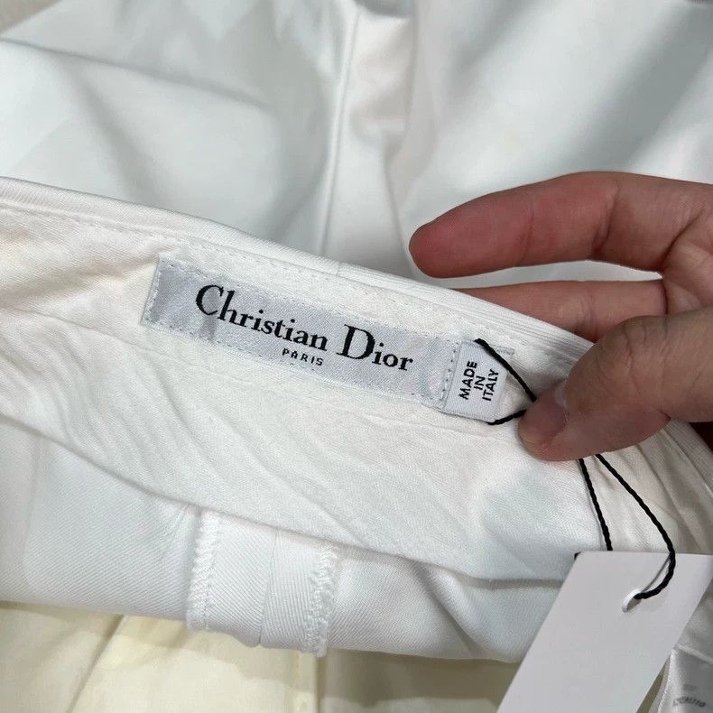 Dior Dior White Shorts Size F34-yf Size US 34 / EU 50 - 6 Thumbnail