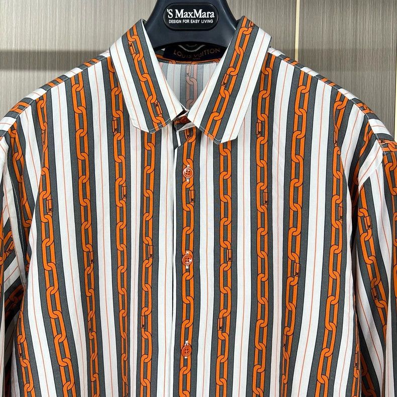 Louis Vuitton Louis Vuitton Chain Print Long Sleeve Shirt-yf Size US S / EU 44-46 / 1 - 3 Thumbnail