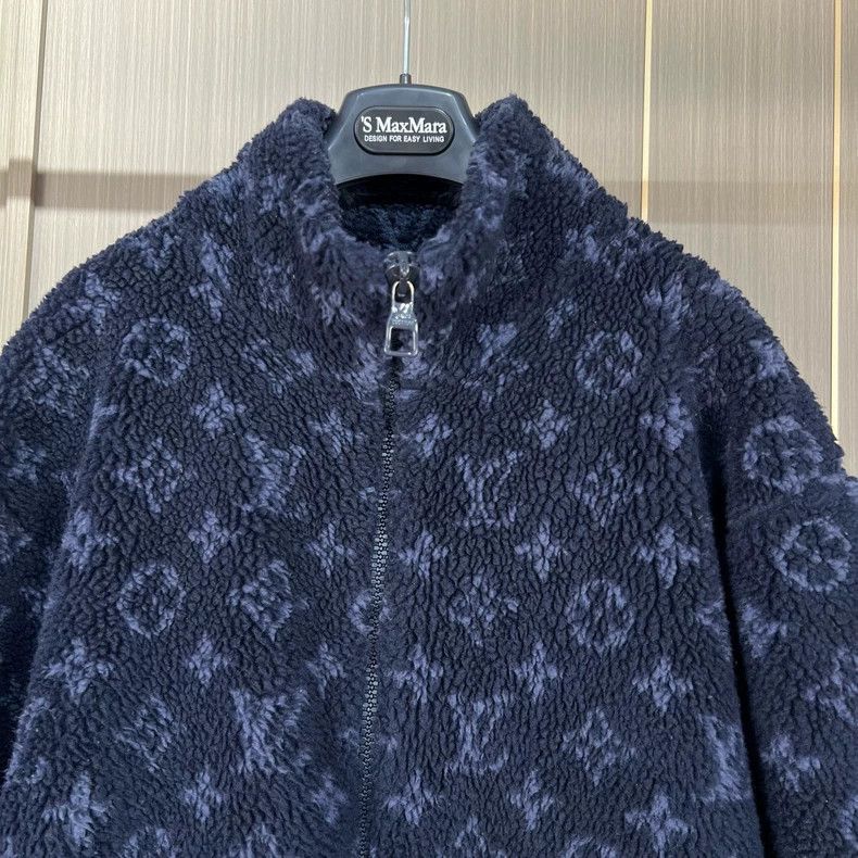 Louis Vuitton Louis Vuitton Blue Teddy Coat-yf Size US M / EU 48-50 / 2 - 3 Thumbnail