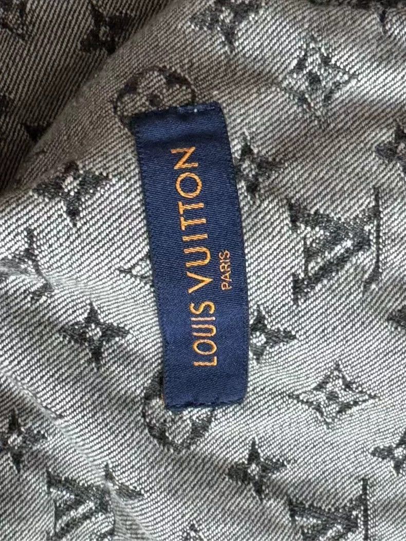 Louis Vuitton Gray Denim Jacket with Logo Patterns-yf Size US M / EU 48-50 / 2 - 4 Thumbnail