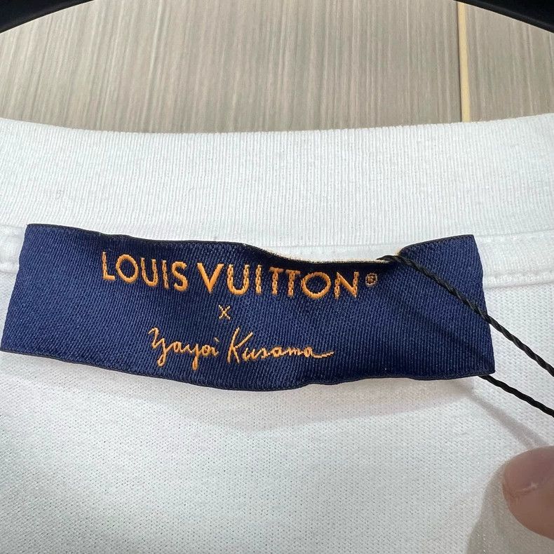 Louis Vuitton Louis Vuitton Yayoi Kusama Short Sleeve Shirt-yf Size US M / EU 48-50 / 2 - 5 Thumbnail