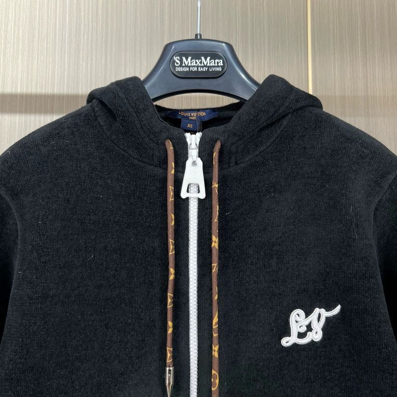 Louis Vuitton Louis Vuitton Velvet Embroidered Zip Hoodie-yf Size US XS / EU 42 / 0 - 3 Thumbnail