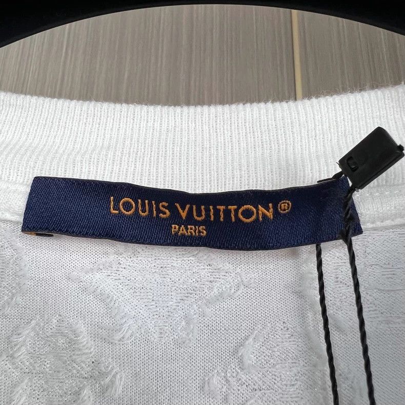 Louis Vuitton Louis Vuitton Tyler Collaboration Short Sleeve Shirt-yf Size US M / EU 48-50 / 2 - 5 Thumbnail