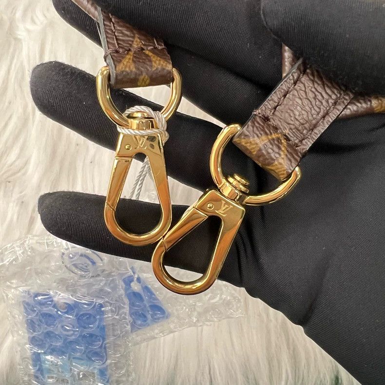 Louis Vuitton Louis Vuitton Monogram Shoulder Strap-yf Size ONE SIZE - 3 Thumbnail