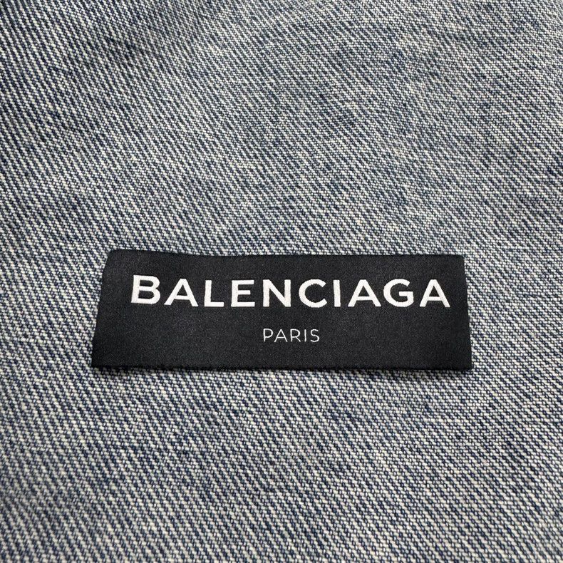 Balenciaga Balenciaga Denim Jacket with Logo Print-yf Size US L / EU 52-54 / 3 - 5 Thumbnail