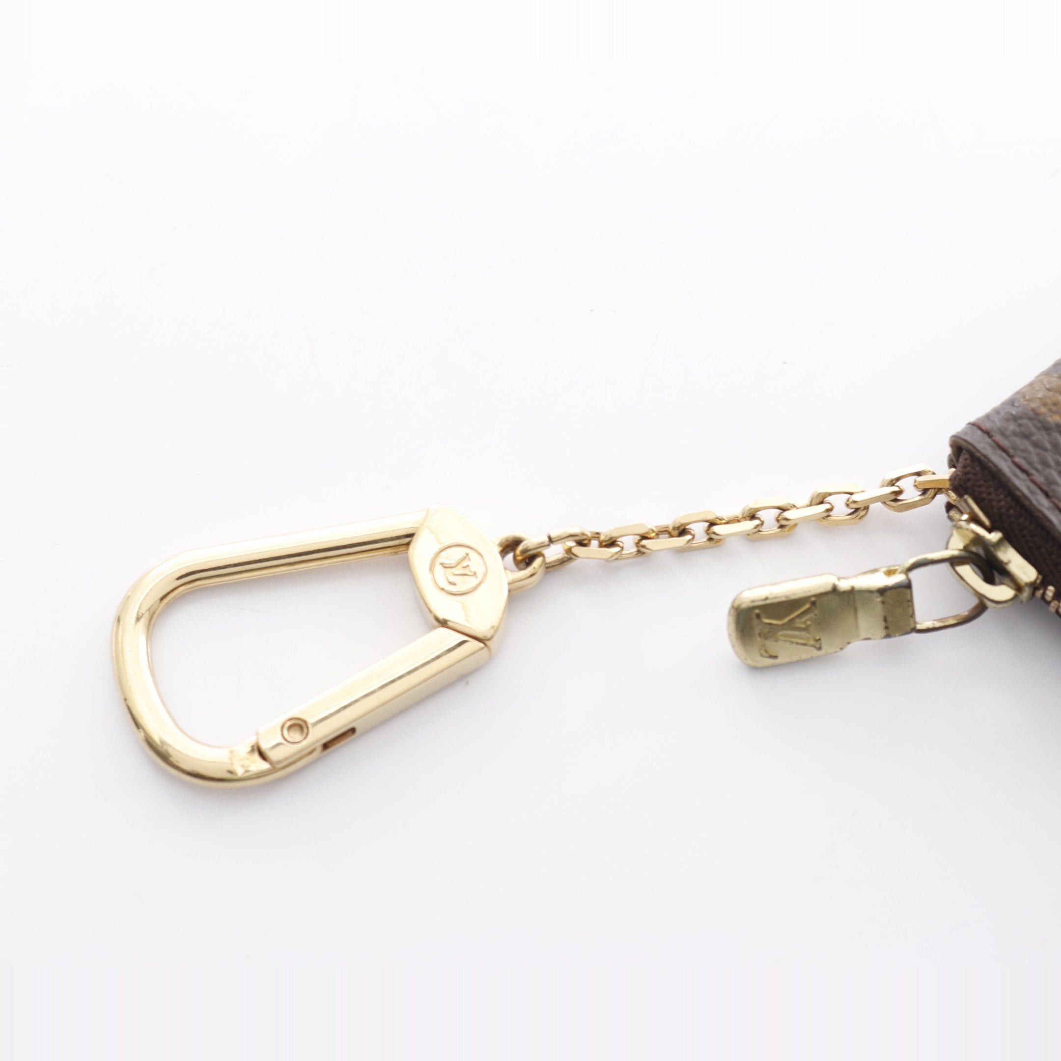 Louis Vuitton Louis Vuitton Pochette Cle Monogram Coin Purse Brown With Key Ring Size ONE SIZE - 7 Thumbnail