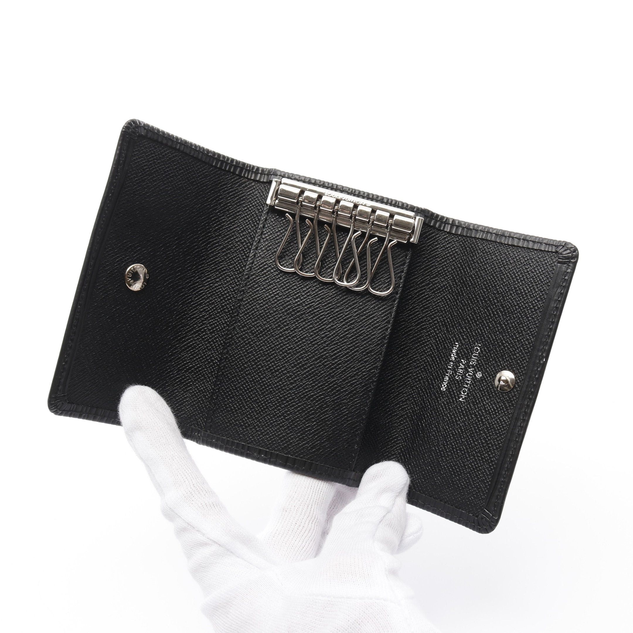 Louis Vuitton Louis Vuitton Multicle 6 Epi Noir Key Case Leather Black Size ONE SIZE - 3 Thumbnail