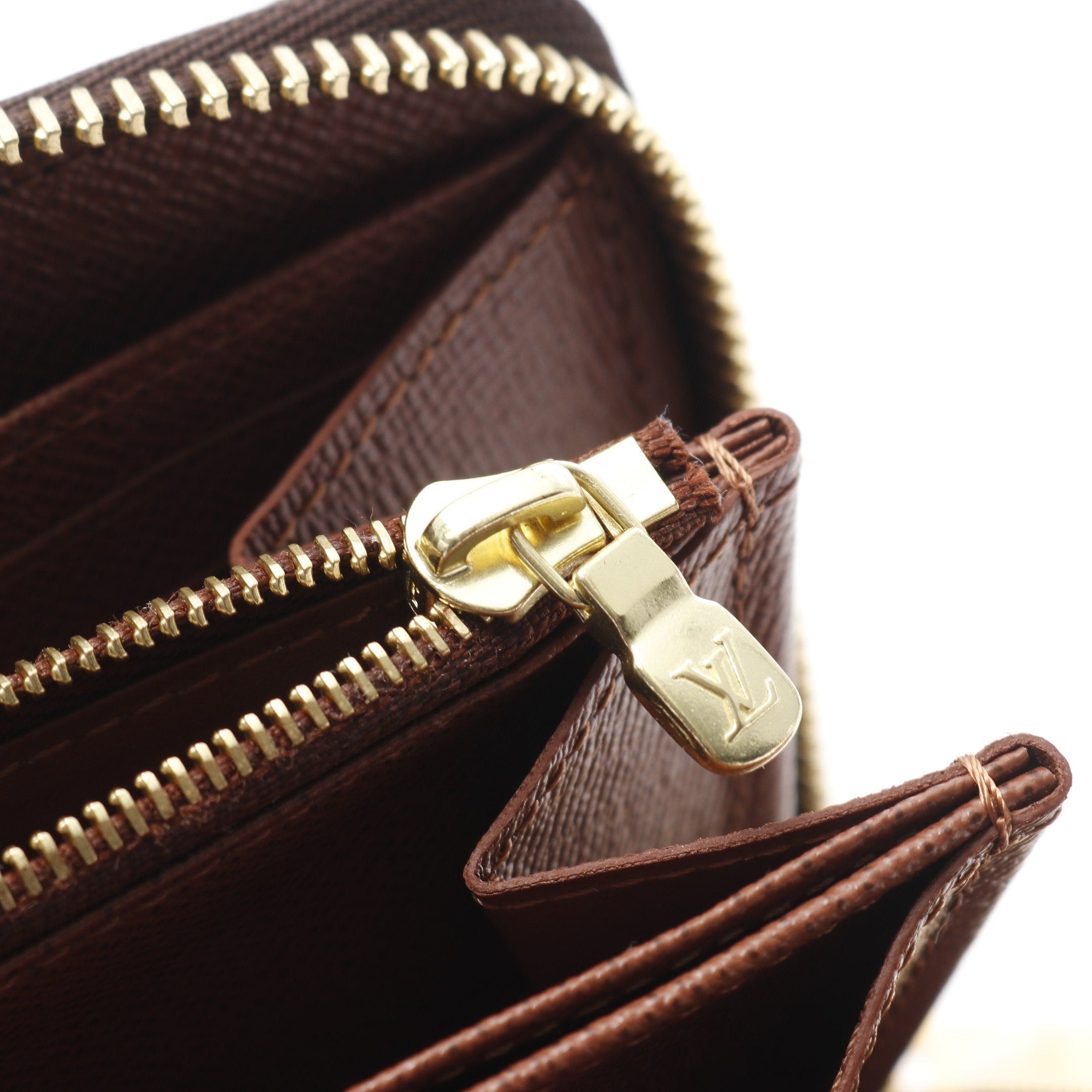 Louis Vuitton Louis Vuitton Zippy Wallet Monogram Round Zipper Long Brown Size ONE SIZE - 6 Thumbnail