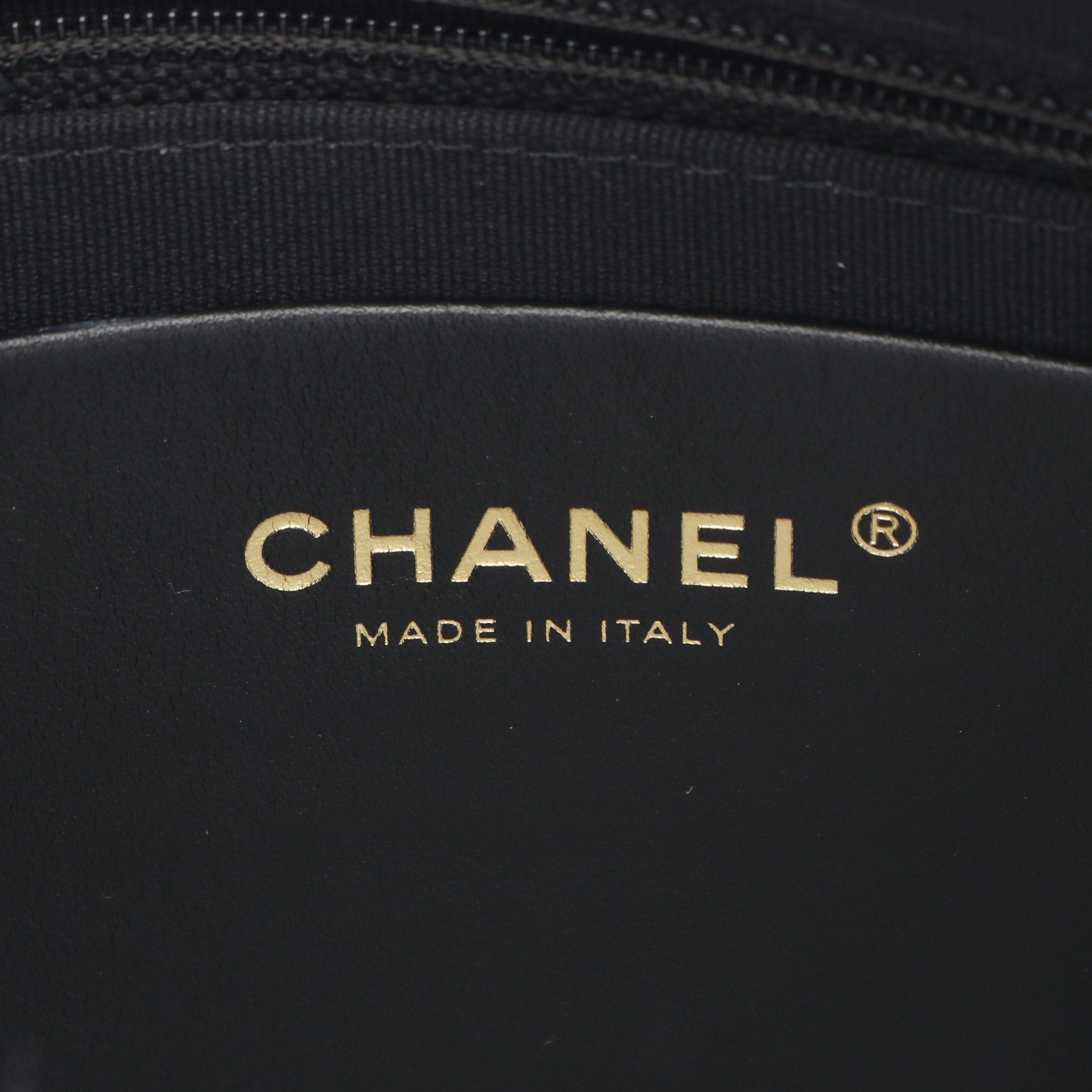 Chanel Chanel Chain Shoulder Bag Rame Tweed Black White Silver Gold Hardware Size ONE SIZE - 4 Thumbnail