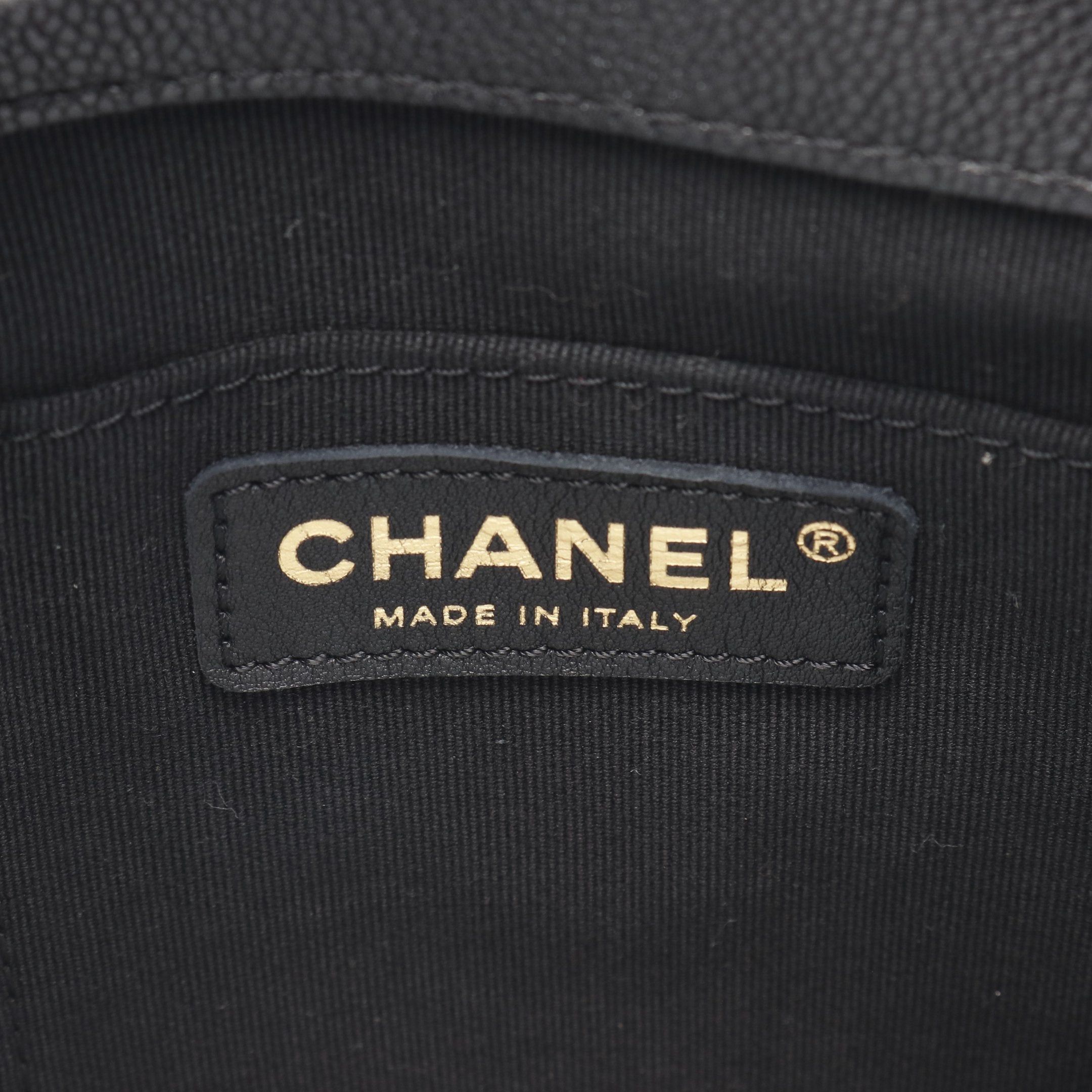Chanel Chanel Matelasse Backpack Rucksack Caviar Skin Black Gold Hardware Size ONE SIZE - 4 Thumbnail