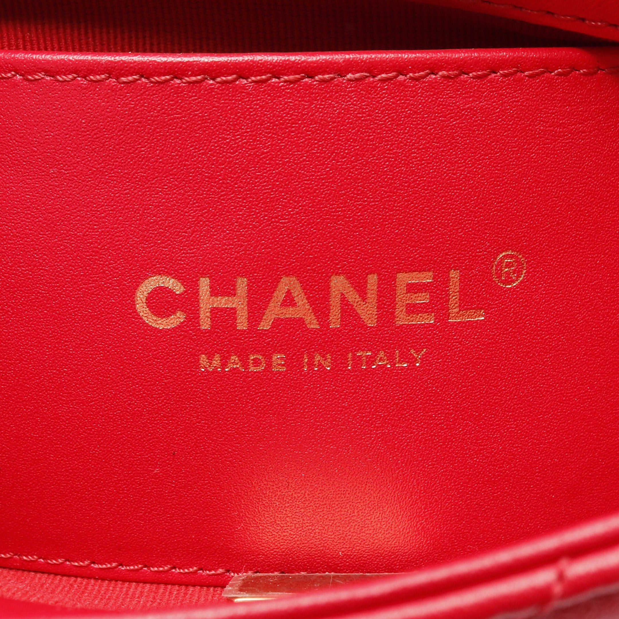 Chanel Chanel Matelasse Heart Lock Chain Shoulder Bag Lambskin Red Gold Hardware Size ONE SIZE - 4 Thumbnail