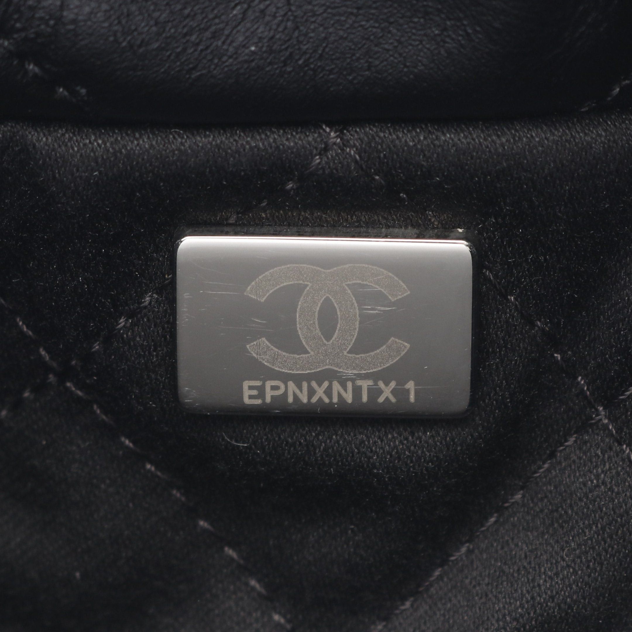 Chanel Chanel Chanel 22 Mini Chain Shoulder Bag Leather Black Silver Hardware Size ONE SIZE - 5 Thumbnail