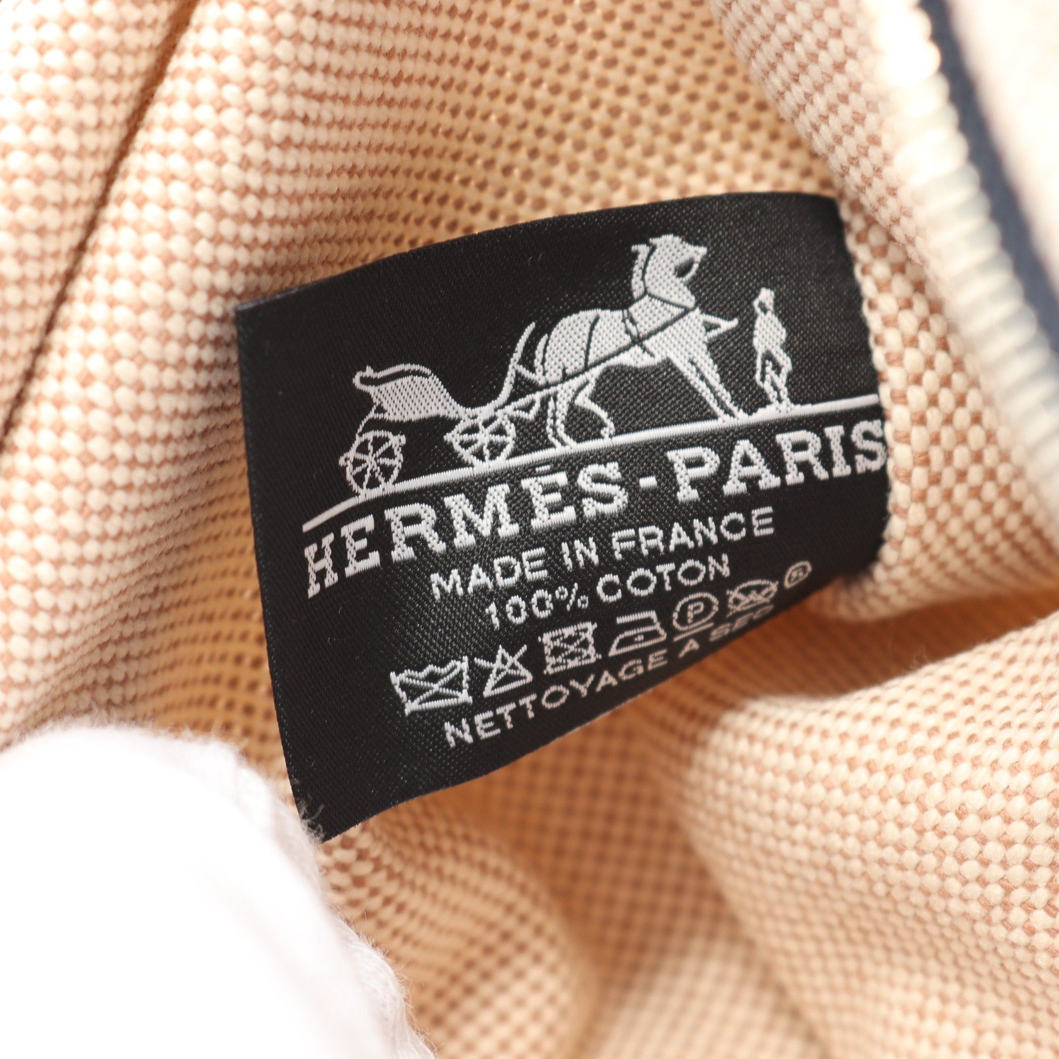 Hermes Hermes New Yachting Gm Pouch Canvas Leather Beige Navy Silver Hardware Size ONE SIZE - 4 Thumbnail