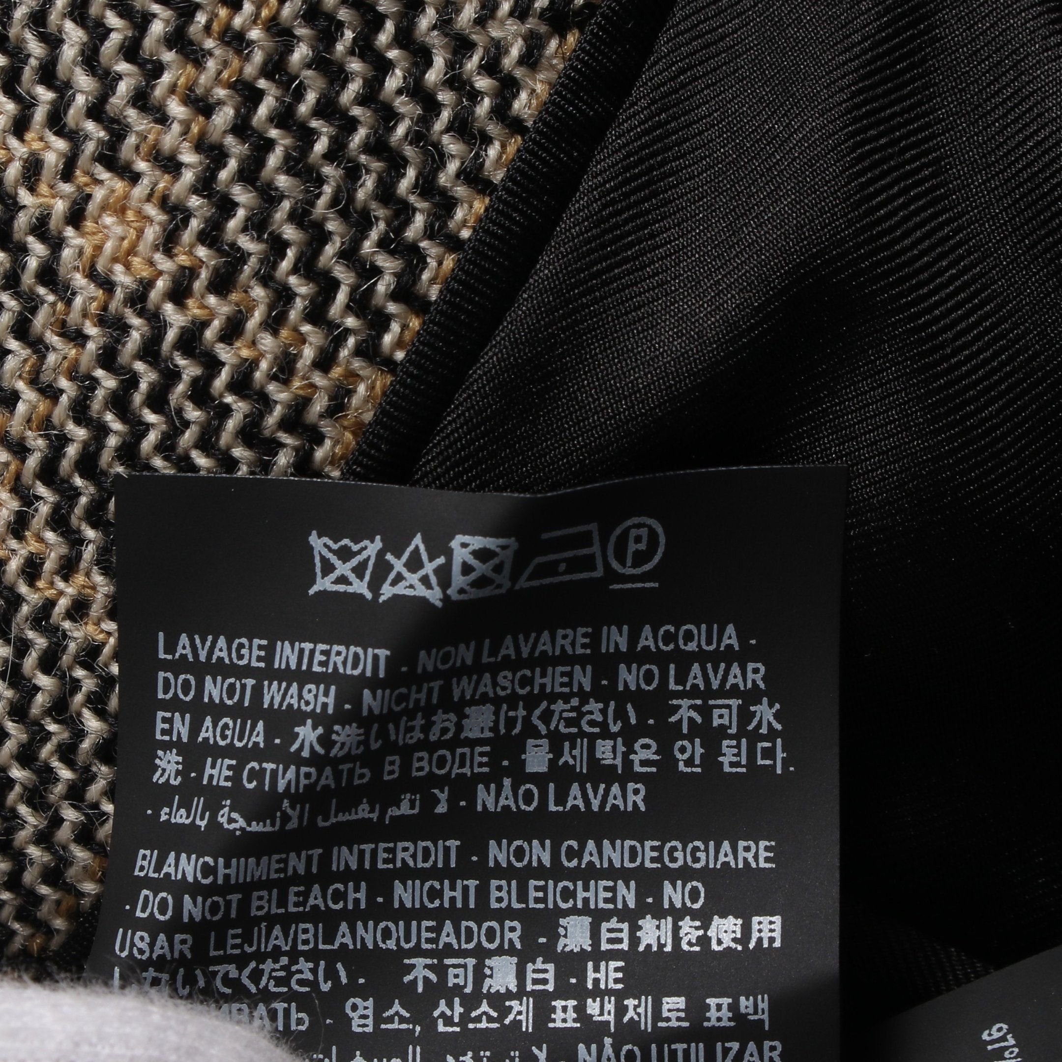 Yves Saint Laurent Yves Saint Laurent Tailored Jacket Check Wool Beige Black Size ONE SIZE - 7 Thumbnail