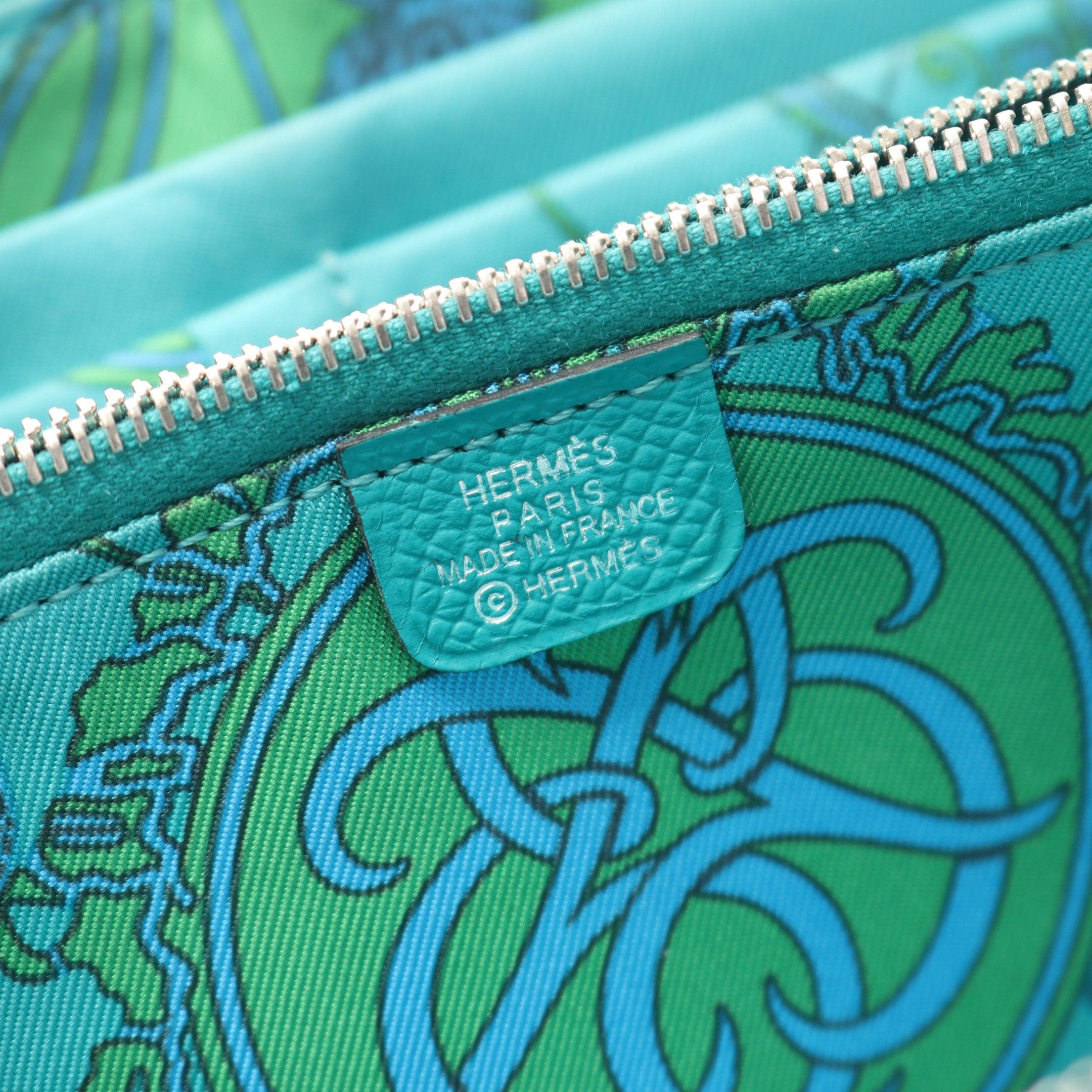 Hermes Hermes Azap Long Silk In Blue Paon Round Zipper Wallet Veau Epsom Emerald Green Silver Hardware X Stamp Size ONE SIZE - 4 Thumbnail