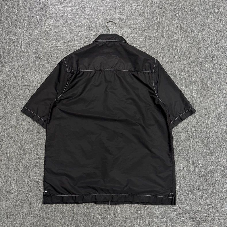 Prada Prada Short Sleeve Logo Nylon Shirt-yf Size US M / EU 48-50 / 2 - 2 Thumbnail