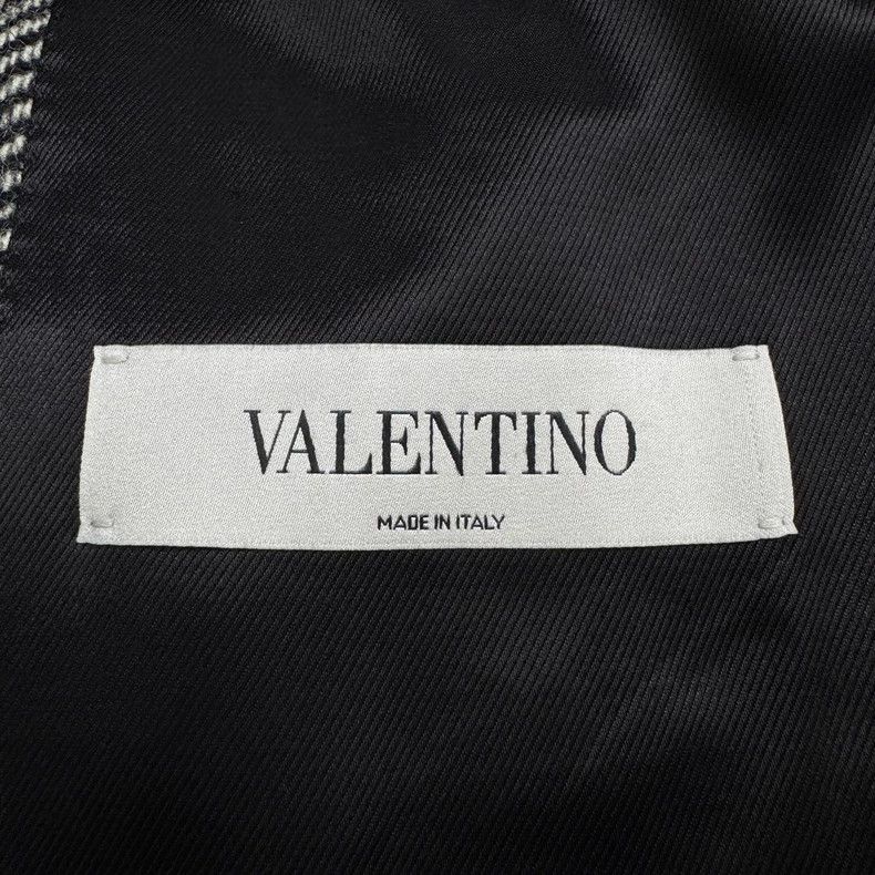 Valentino Valentino Rhinestone Embroidered Overcoat-yf Size US L / EU 52-54 / 3 - 4 Thumbnail
