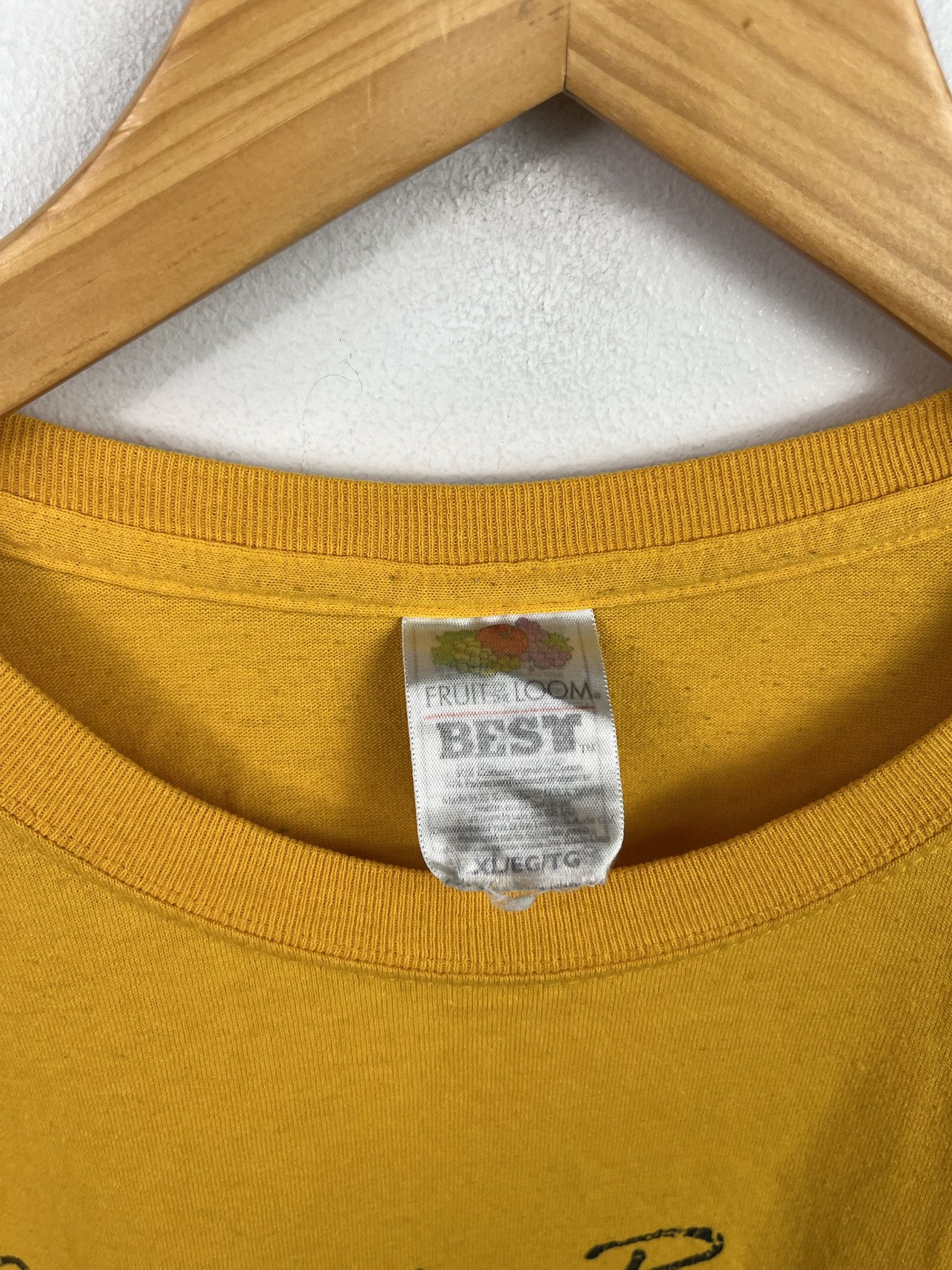 Vintage Vintage Y2K Outside Recess T Shirt Size XL Size US XL / EU 56 / 4 - 2 Thumbnail