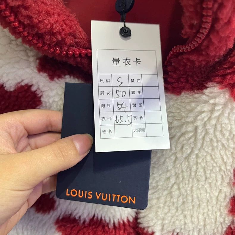 Louis Vuitton Louis Vuitton Checkerboard Logo Fleece Jacket Size US S / EU 44-46 / 1 - 2 Thumbnail