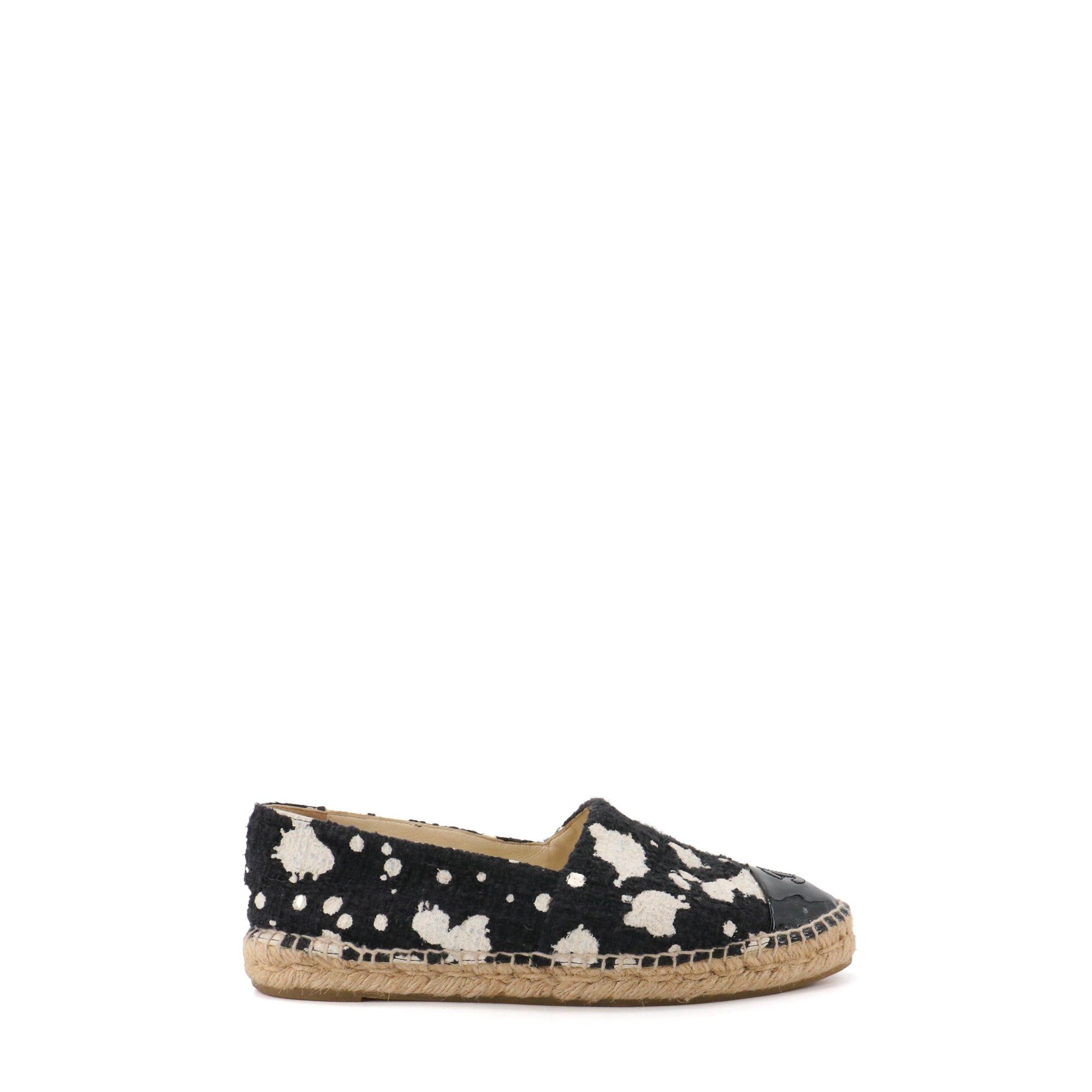 Chanel CHANEL - Chanel CC espadrilles in black tweed (T40) Size US 9 / IT 39 - 2 Thumbnail