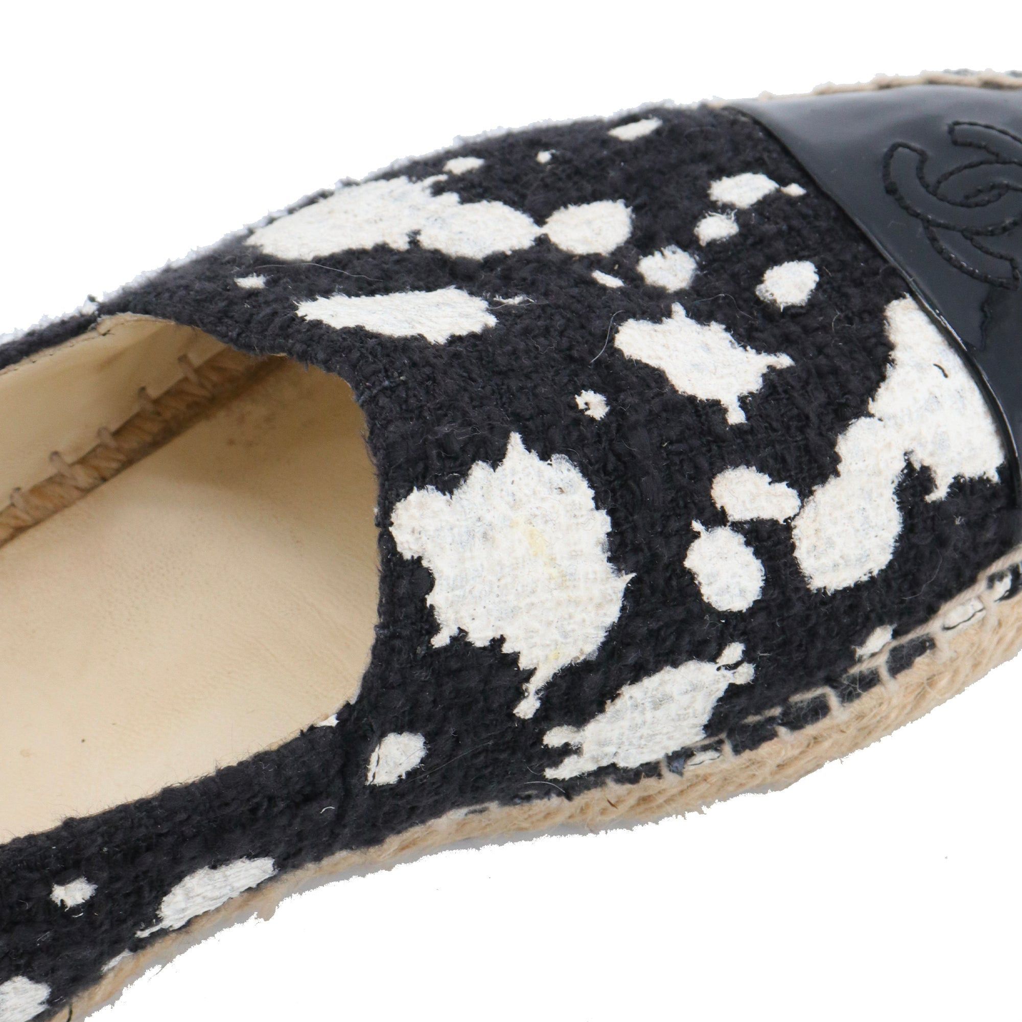 Chanel CHANEL - Chanel CC espadrilles in black tweed (T40) Size US 9 / IT 39 - 7 Thumbnail