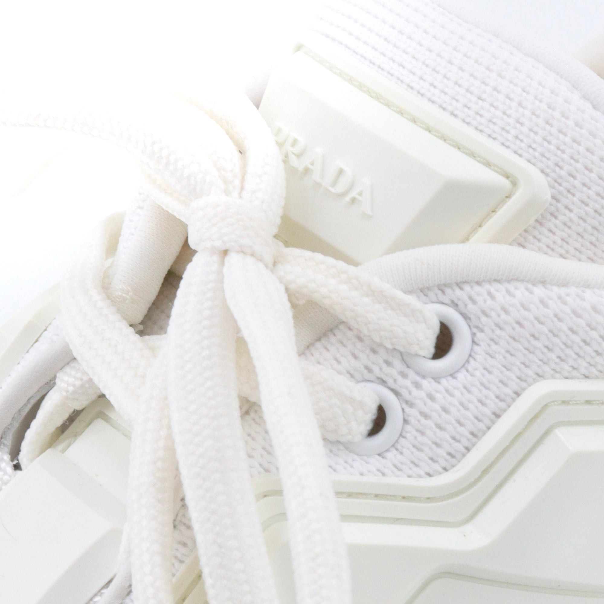 Prada PRADA - Prada Cloudbust Thunder sneakers in white canvas (T37) Size US 6 / IT 36 - 4 Thumbnail