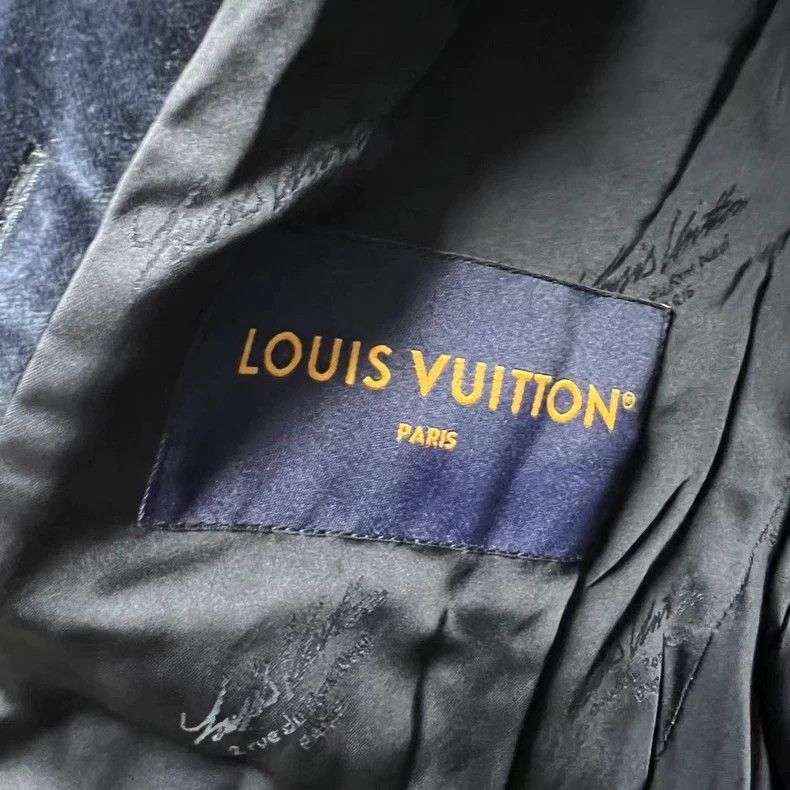 Louis Vuitton Louis Vuitton Black Patterned Logo Jacket Size US L / EU 52-54 / 3 - 4 Thumbnail