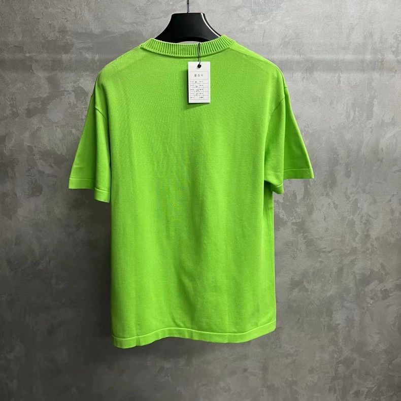 Louis Vuitton Louis Vuitton Green Short Sleeve Logo Tee Size US M / EU 48-50 / 2 - 2 Thumbnail